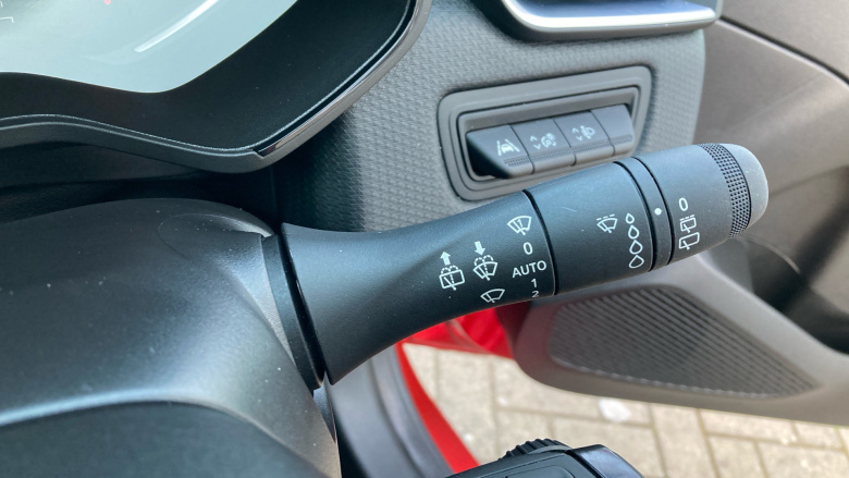 Renault Clio 1.0 TCe 90 Evolution 5dr Petrol Hatchback